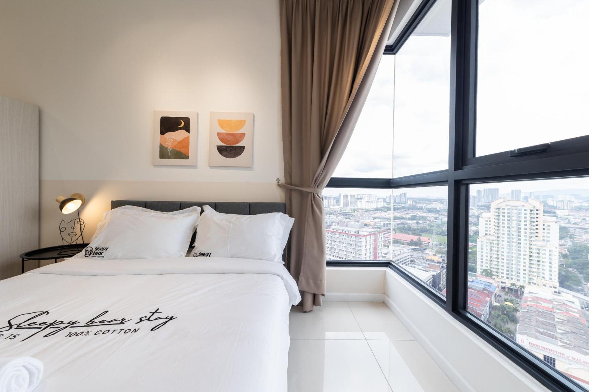 Highpark Suites Kelana Jaya, Petaling Jaya By Sleepy Bear Eksteriør billede