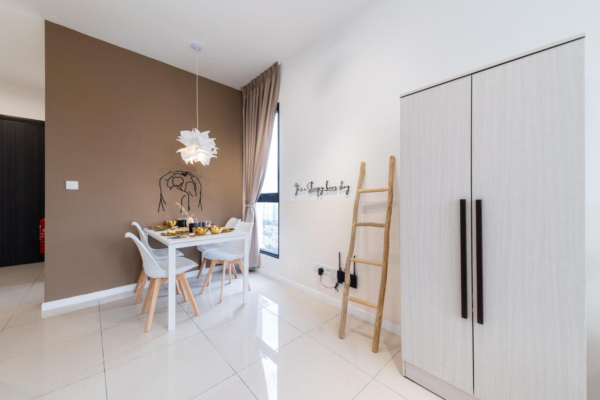 Highpark Suites Kelana Jaya, Petaling Jaya By Sleepy Bear Eksteriør billede