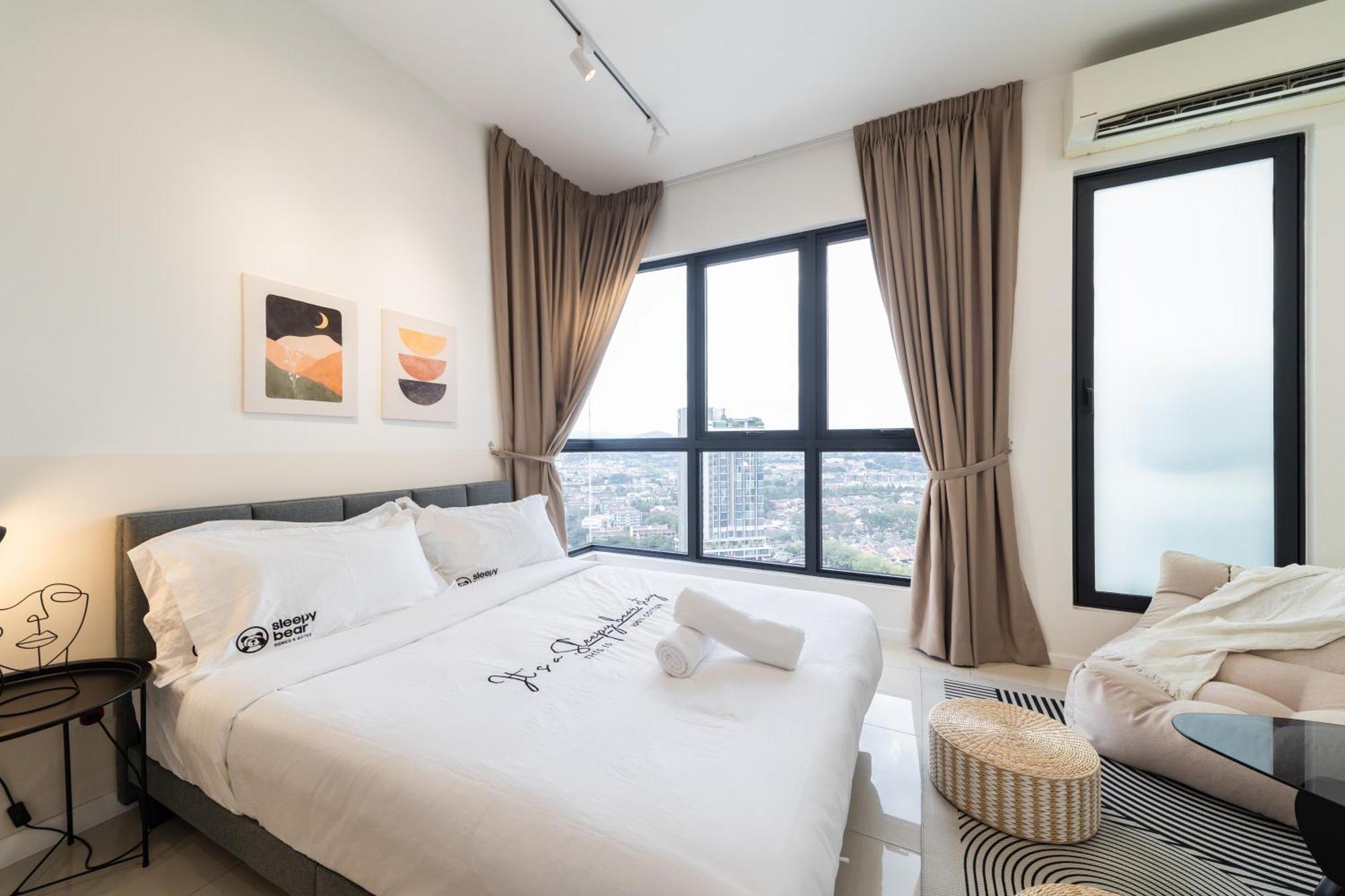 Highpark Suites Kelana Jaya, Petaling Jaya By Sleepy Bear Eksteriør billede
